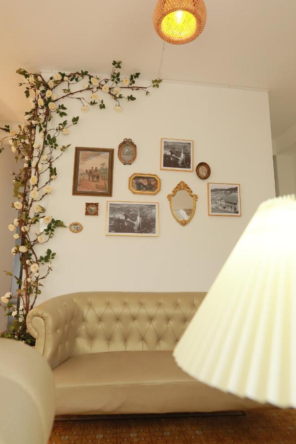 La Vie En Rose 2 Hotel Dalat Bagian luar foto