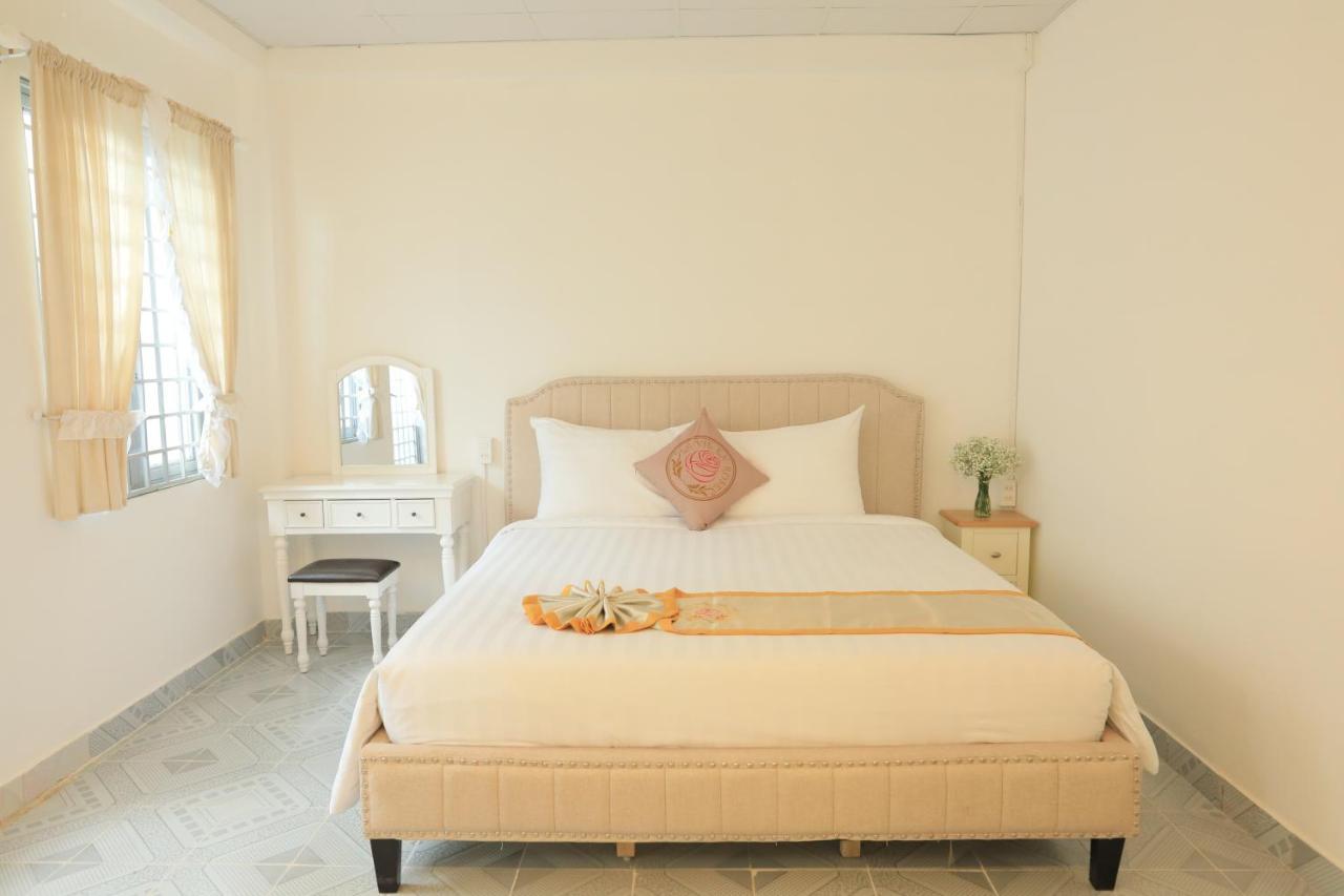 La Vie En Rose 2 Hotel Dalat Bagian luar foto