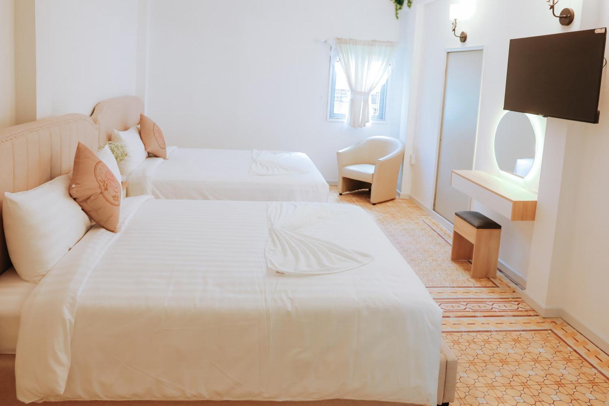 La Vie En Rose 2 Hotel Dalat Bagian luar foto